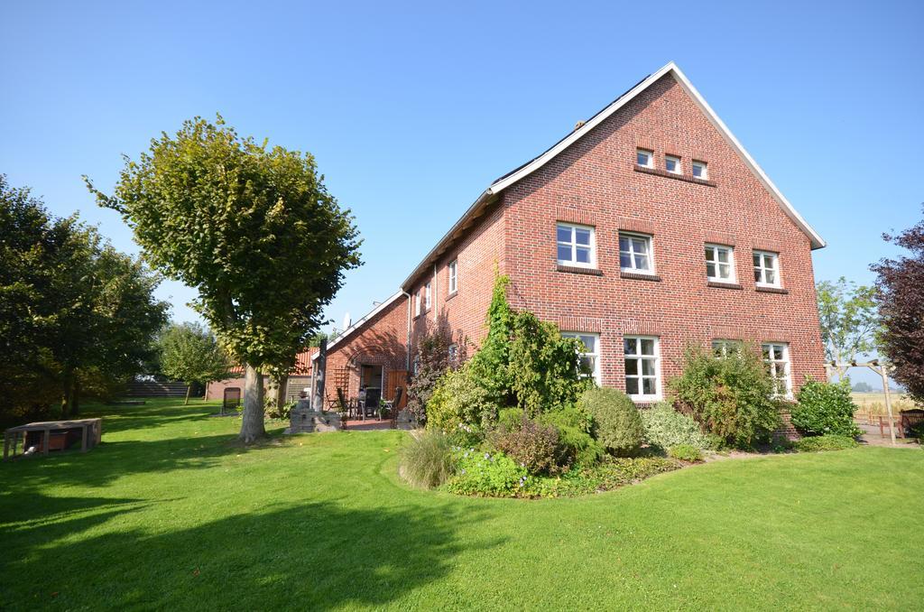 Grodenhof Apartment Carolinensiel Exterior foto